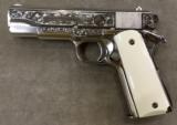 COLT SERIES 70 COMBAT COMMANDER .45ACP CUSTOM ENGRAVED GUN & GRIPS -MINT- - 1 of 9