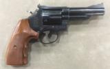 S&W MODEL 19-3 .357 COMBAT MAGNUM 4 INCH BLUED W/CUSTOM GRIPS - EXCELLENT - - 2 of 4