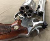 S&W Model 686 (NO DASH) .357 6 INCH REVOLVER Pre Key Lock - 98% -
- 3 of 5