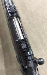 WINCHESTER MODEL 70 CLASSIC ULTIMATE SHADOW 7MM REM MAG - MINTY - - 5 of 6