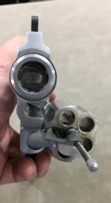 S&W MODE 500ES .500 S&W MAG W/2.75 INCH BARREL - MINTY -- 6 of 8