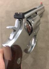 SMITH & WESSON MODEL 66-2 .357 MAG 2.5 INCH - EXCELLENT -- 4 of 5