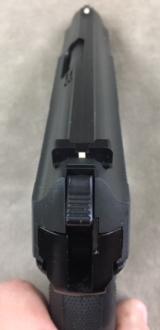 WALTHER MODEL P-5 9MM/.30 LUGER PISTOL W/ EXTRAS - MINT OVERALL CONDITION - 8 of 15