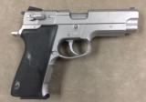 S&W Model 4006 Stainless 40S&W Pistol w/11 rd magazine - excellent - - 3 of 3