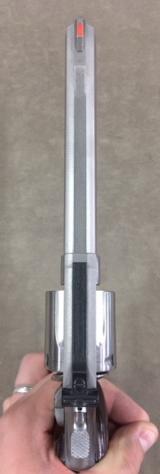 S&W Model 686-3 .357 Mag Revolver in box - 8 of 10