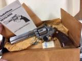 S&W Model 686-3 .357 Mag Revolver in box - 1 of 10