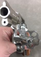 S&W Model 36-2 .38 Special 1&7/8 Inch Round Butt Revolver 99% - 6 of 9
