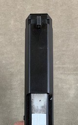 H&K USP .45acp - excellent - - 5 of 7