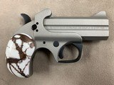 Bond Arms Custom Cerakote Century 2000 .45 Colt/410 3" - minty - - 3 of 6