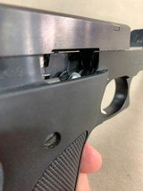 S&W Model 422 .22lr Pistol - excellent - - 4 of 5