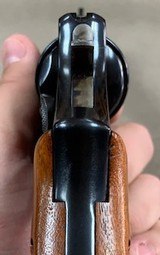 Smith & Wesson Model 10-7 Hong Kong Customs Enforcement .38 Special Revolver - 99% - - 9 of 11