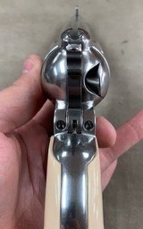 Ruger Vaquero Stainless .44 Mag Revolver (Old Model Vaquero) - 4 of 6