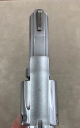 Dan Wesson .357 Mag 2.5 Inch Stainless Revolver - excellent - - 6 of 6