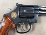 S&W Model 586 Cleveland Police 150th Anniversary Model .357 Engraved/Gold - minty - - 8 of 11