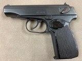 East German Makarov 9x18 Pistol - excellent - - 1 of 6