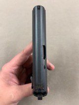 East German Makarov 9x18 Pistol - excellent - - 4 of 6