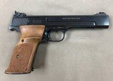 Smith & Wesson Model 41 .22lr - excellent - - 2 of 6