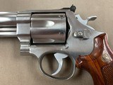 Smith & Wesson Model 657 (no dash) .41 Magnum 6 Inch Stainless Revolver - 97% - - 2 of 11
