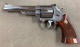 Smith & Wesson Model 657 (no dash) .41 Magnum 6 Inch Stainless Revolver - 97% - - 1 of 11