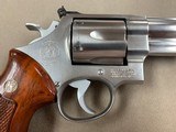 Smith & Wesson Model 657 (no dash) .41 Magnum 6 Inch Stainless Revolver - 97% - - 4 of 11