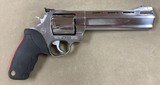 Taurus Raging Bull .454 Casull Stainless - excellent - - 4 of 8