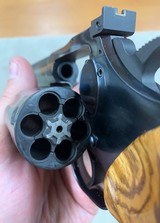 Dan Wesson Model 15-2H Bull Barrel .357 Pistol Pack - Mint - - 6 of 9