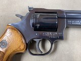 Dan Wesson Model 15-2H Bull Barrel .357 Pistol Pack - Mint - - 5 of 9