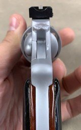 Colt Diamondback .38 Special 2&1/2 Inch - 9 of 12