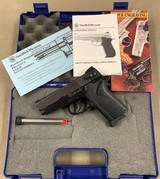 Smith & Wesson Model 908 9mm Cal Pistol - excellent - - 1 of 4