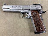Smith & Wesson 1911 Pro 9mm - excellent - - 3 of 7