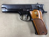 Smith & Wesson Model 39-2 - excellent - 1 of 5