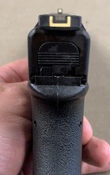 Glock Model 17 Gen I 9mm Cal. - excellent - 6 of 9
