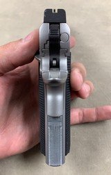 Kimber 1911 ,45acp Stainless II - excellent - 5 of 7