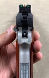 Kimber Custom II Two Tone 9mm Pistol - excellent - - 3 of 6