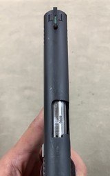 Kimber Custom II Two Tone 9mm Pistol - excellent - - 4 of 6