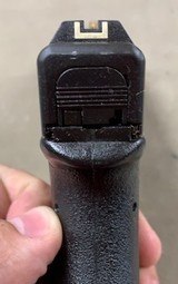 Glock 17 9mm - Rare First Gen Pistol - 10 of 11