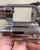 Smith & Wesson 66 (no dash) .357 -superb condition - 10 of 13