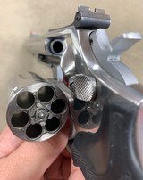 Smith & Wesson 66-1 .357 Mag Revolver - minty in box - 11 of 13