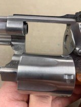 Smith & Wesson 66-2 .357 Mag 4 Inch Stainless - minty - 9 of 13