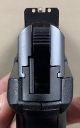 Walther P88 9mm - mint in box - 7 of 10