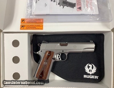 Ruger 1911 .45 acp Stainless - excellent