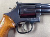 Smith & Wesson 586 .357 Mag 4 Inch Blue - excellent - 4 of 11