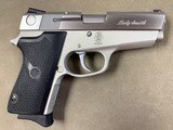 Smith & Wesson 3913 LadySmith - 2 of 7