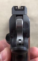 Dan Wesson Guardian 9mm Pistol - minty - 3 of 6