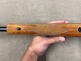 Remington Model Seven .300 SA ULTRAMAG Laminate - high condition - 6 of 9