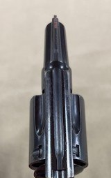 Smith & Wesson 36 Chief's Special .38 - 6 of 9