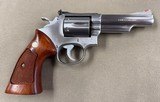 Smith & Wesson 66-2 - mint - 2 of 11