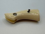 Smith & Wesson Pre Ban Ivory K Frame Square Butt Grips - minty - 10 of 10