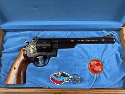 Smith & Wesson 25-9 Richard Petty THE KING .45 Long Colt - MINT UNFIRED -