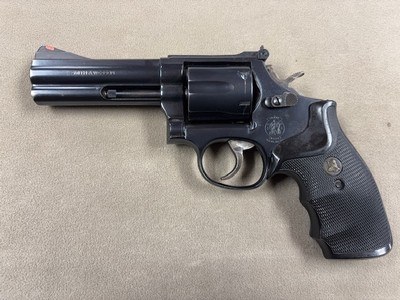 Smith & Wesson 586 .357 Mag - excellent